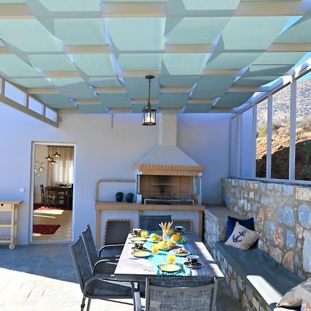 Tranquil Sea View Villa With Private Pool, Just 2Km From The Beach! Айя-Галіні Екстер'єр фото